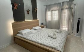 Comfy Myrvalis Apartment